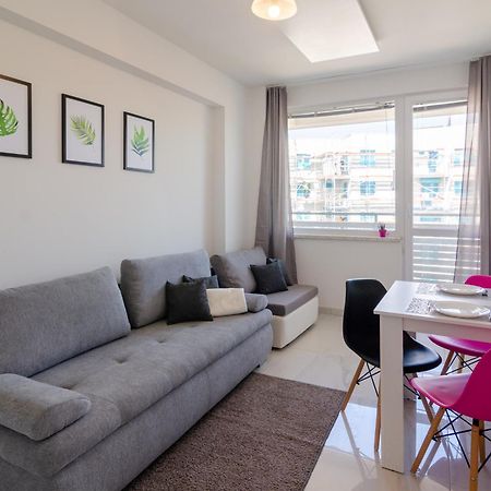 Holiday Home Slavia New 601 Z Balkonem Przy Plazy 미엥지즈드로예 외부 사진